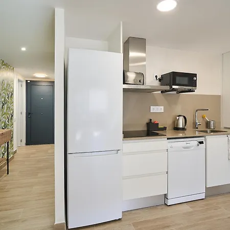 Apartment Tr3sor Homes *