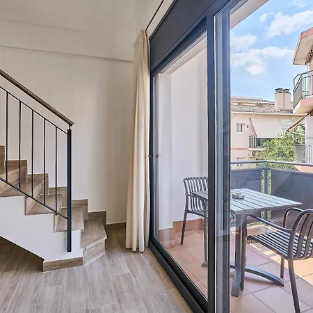 Apartment Tr3sor Homes *